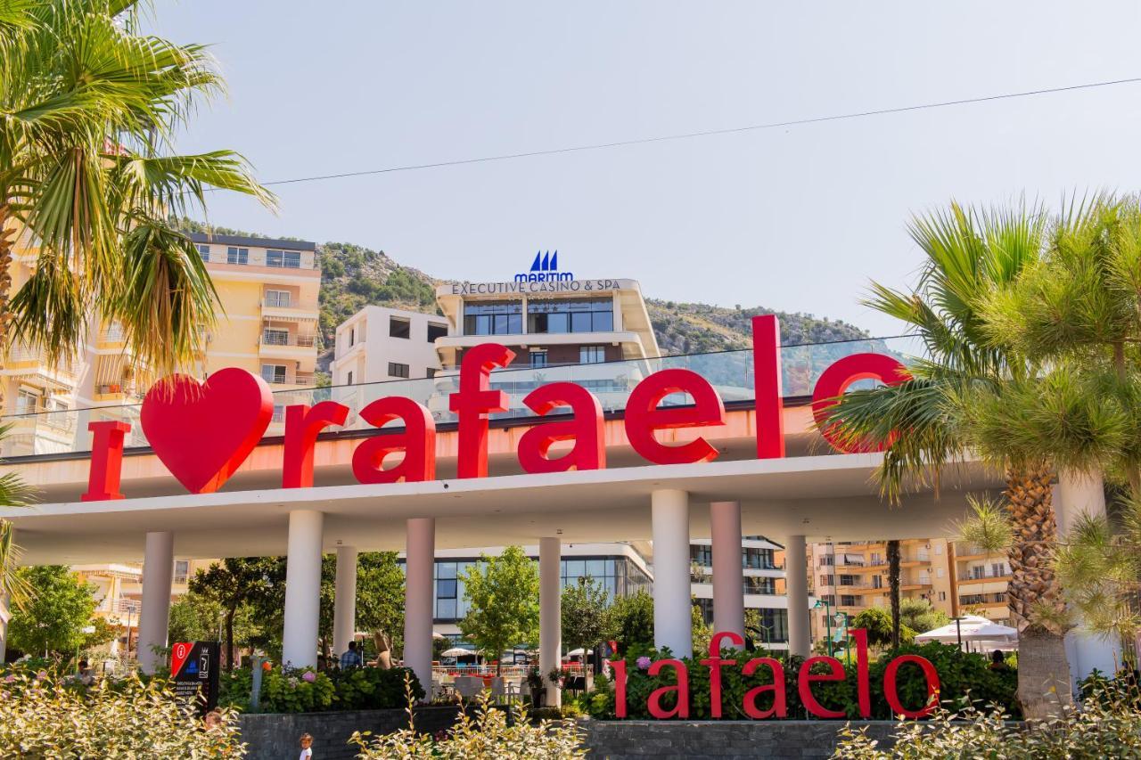 Rafaelo Comfort & Family Hotel Lezhe Exterior photo